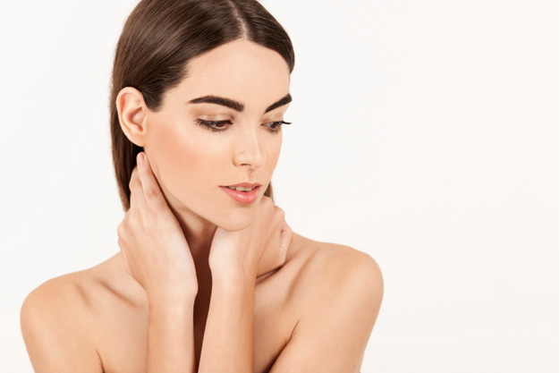 Non-Surgical Necklift / Neck Bands Treatmentt Dr Nawaz Aesthetic Clinic